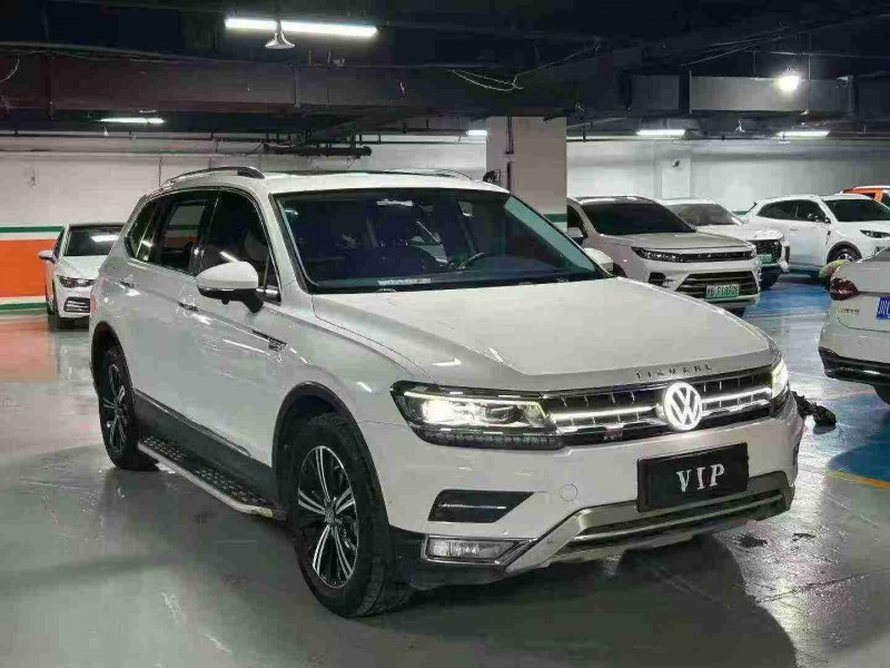 成都17年大众途观2