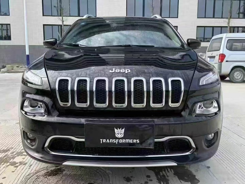 汕头20年Jeep自由光1