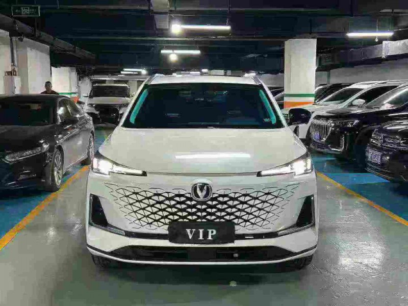 成都24年长安汽车CS551