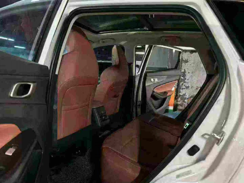 成都24年长安汽车CS555