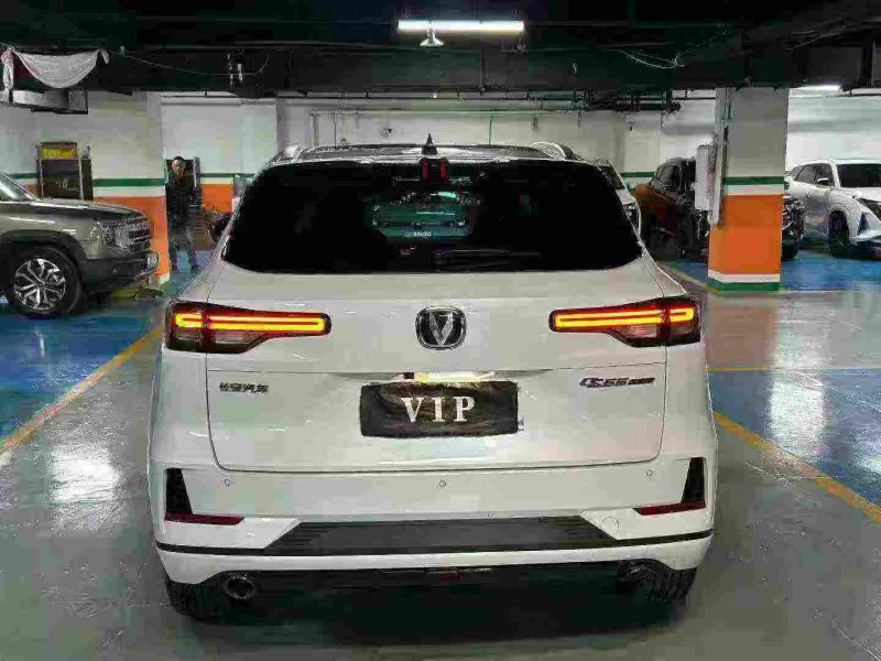 成都24年长安汽车CS557