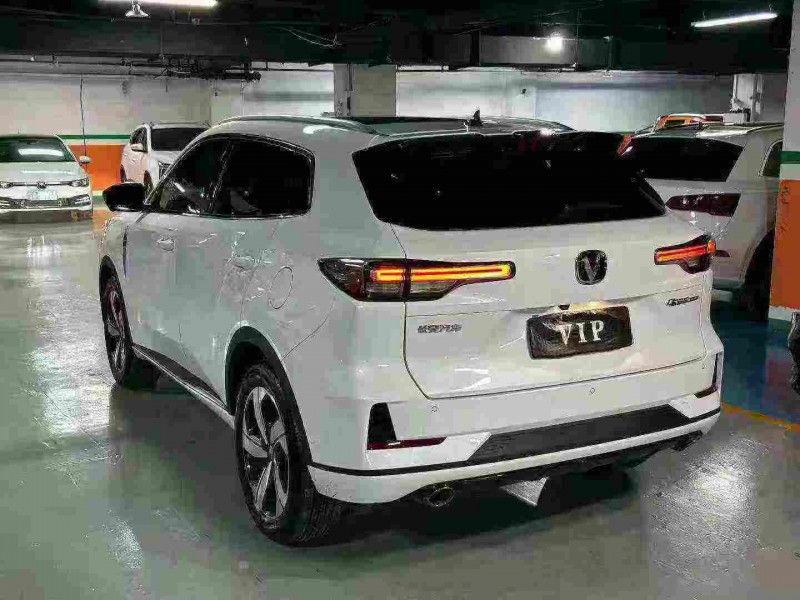 成都24年长安汽车CS558