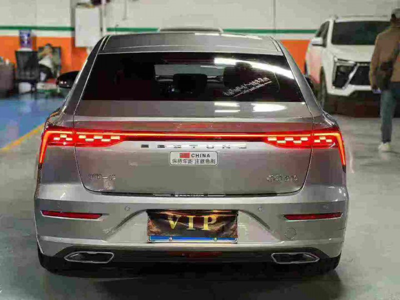 成都24年奔腾B708