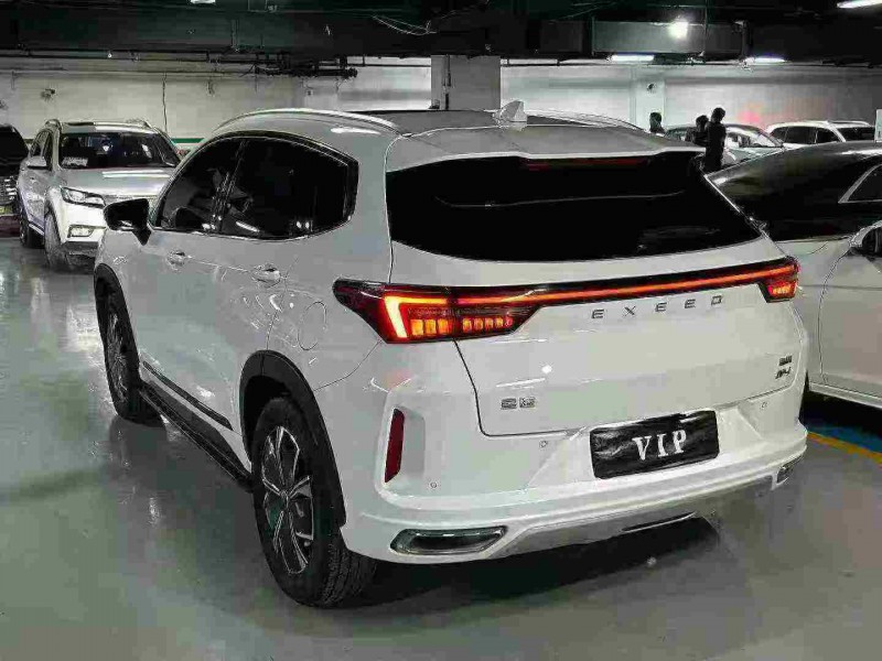 成都23年奇瑞星途9