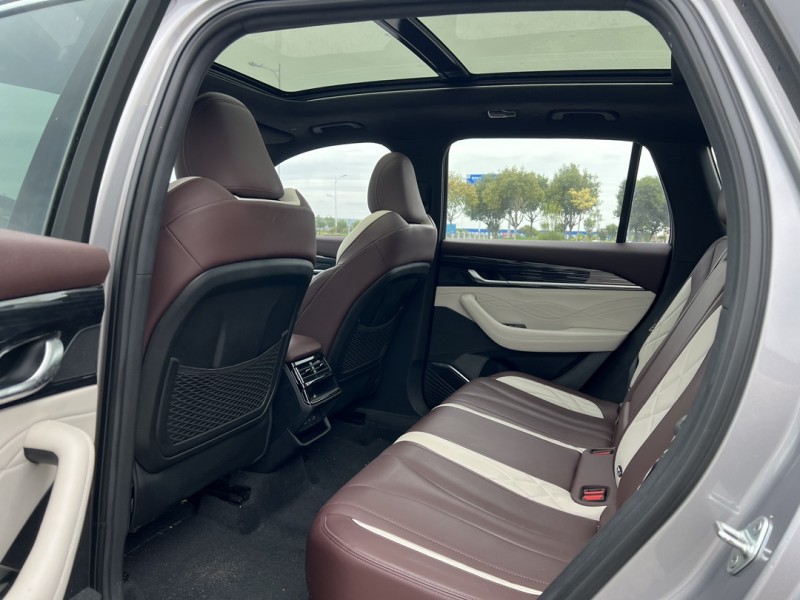 盐城21年吉利星越5