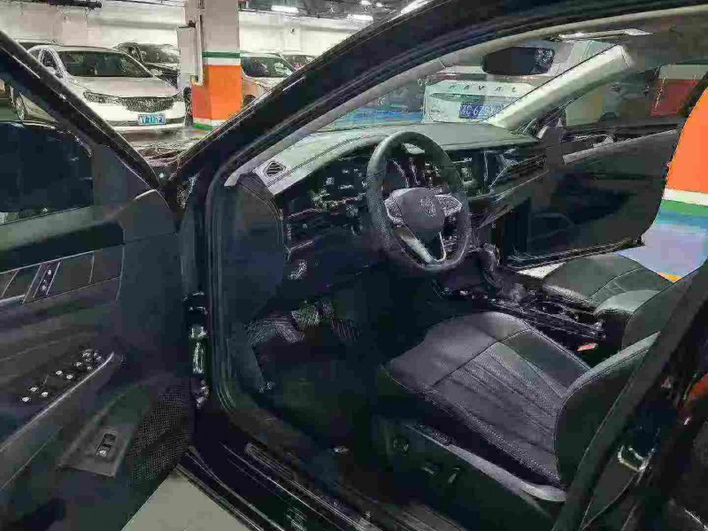 成都25年大众帕萨特4