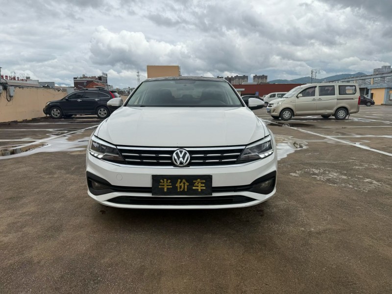 玉溪19年大众凌渡1