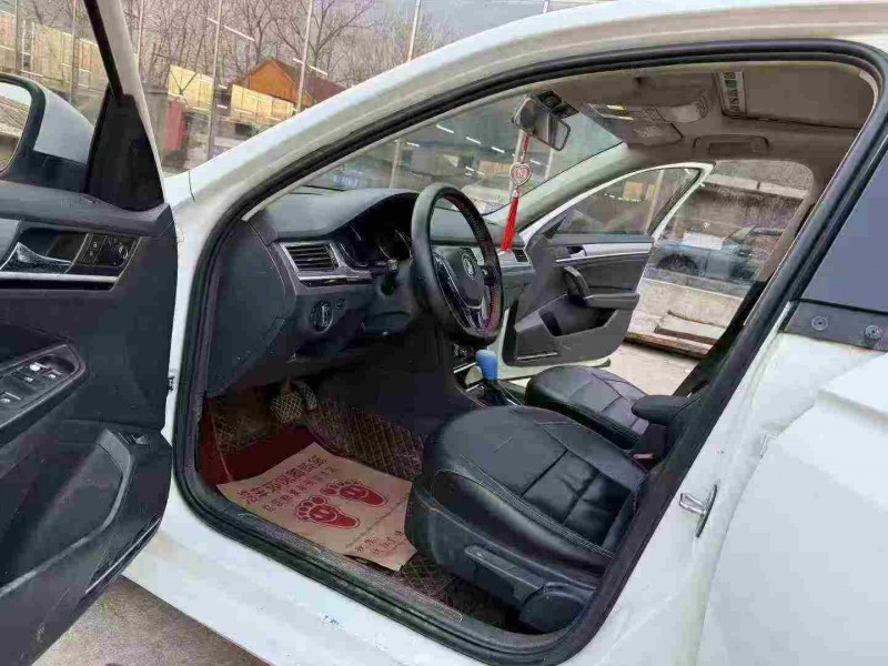 徐州18年大众宝来4