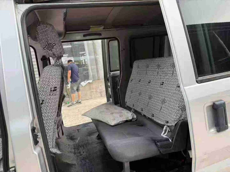 徐州24年五菱汽车荣光8