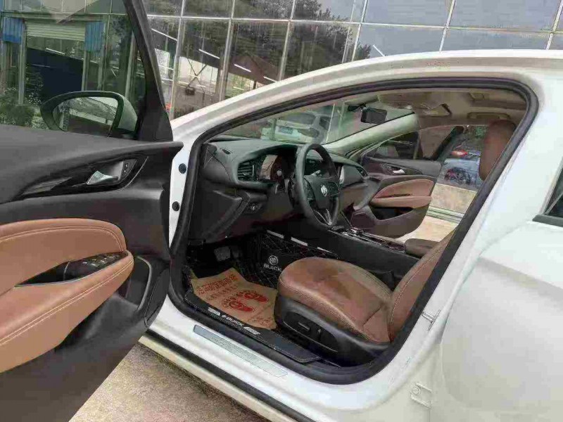 徐州22年别克君越4