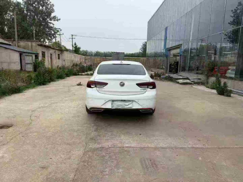 徐州22年别克君越9