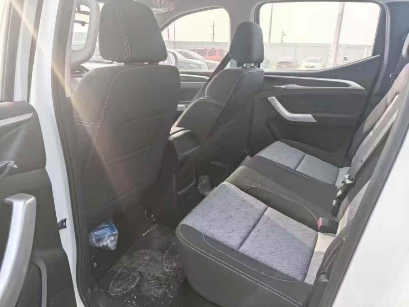 乌鲁木齐25年大通星际R9