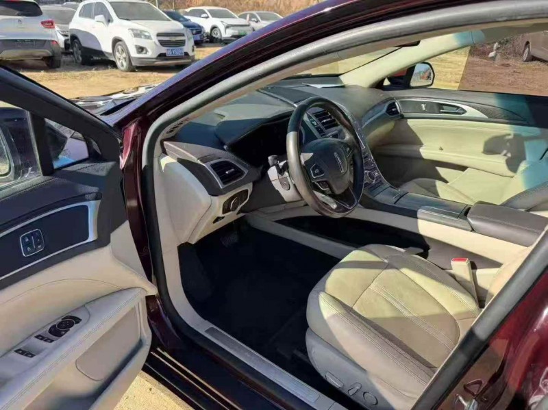 烟台18年林肯MKZ5