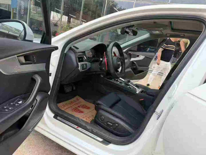 徐州18年奥迪A4L4