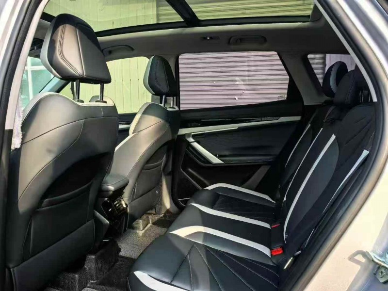 淮安24年吉利博越6