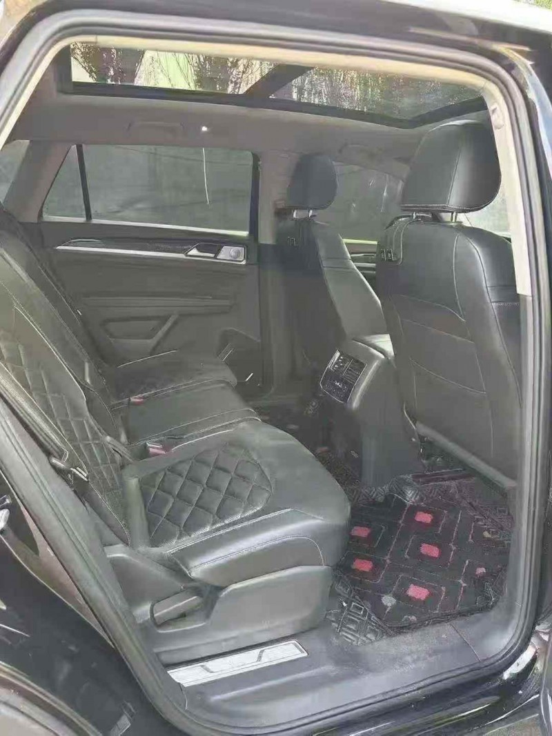 平凉21年大众途昂7