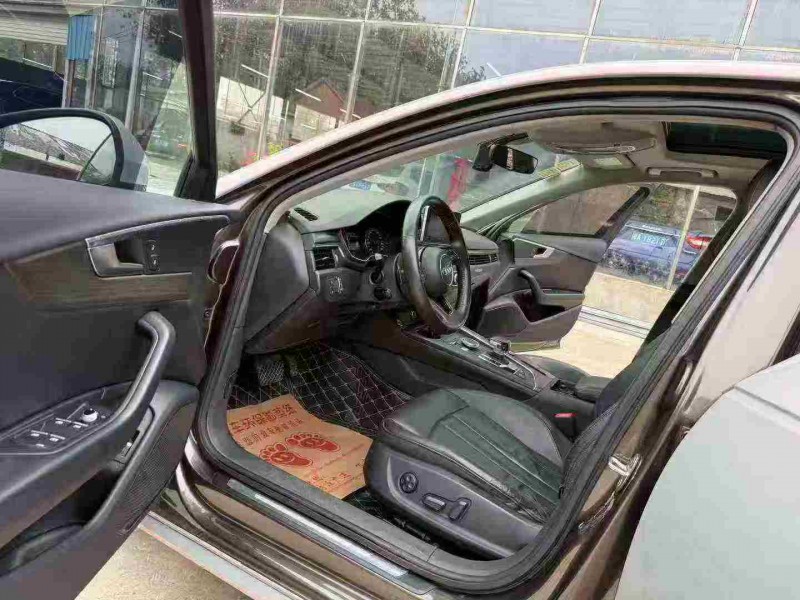 徐州17年奥迪A4L4