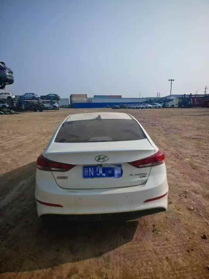 乌鲁木齐19年现代朗动6