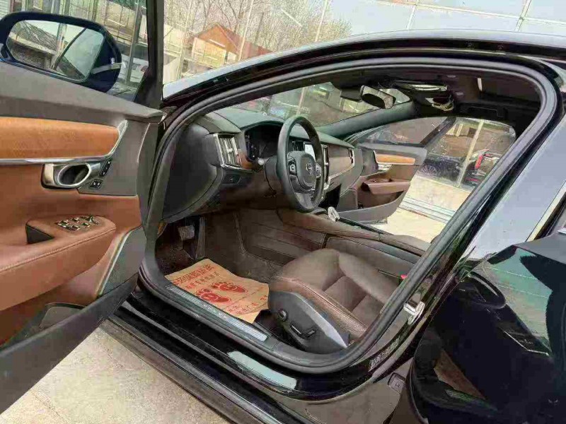 徐州22年沃尔沃S904