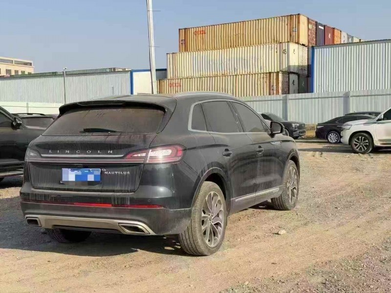 乌鲁木齐21年林肯航海家4