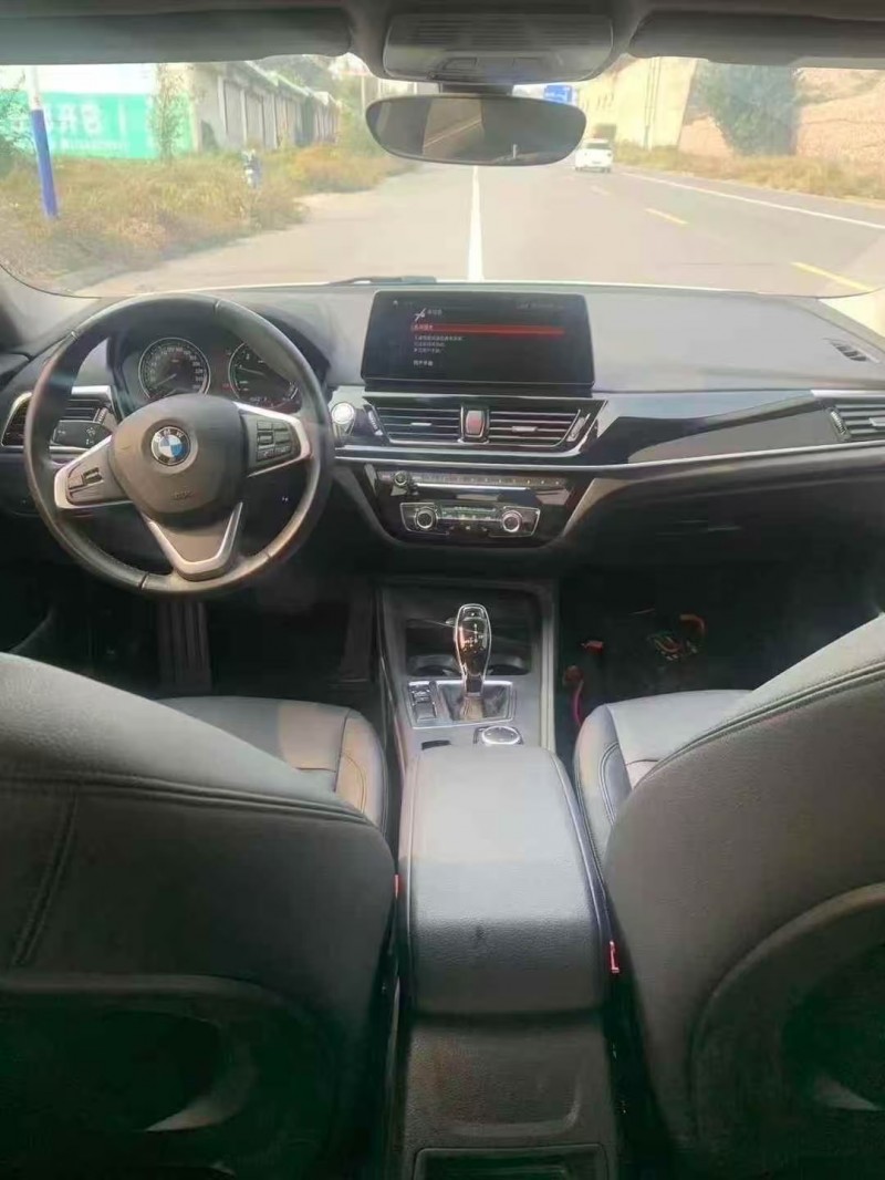 邯郸23年宝马1系7