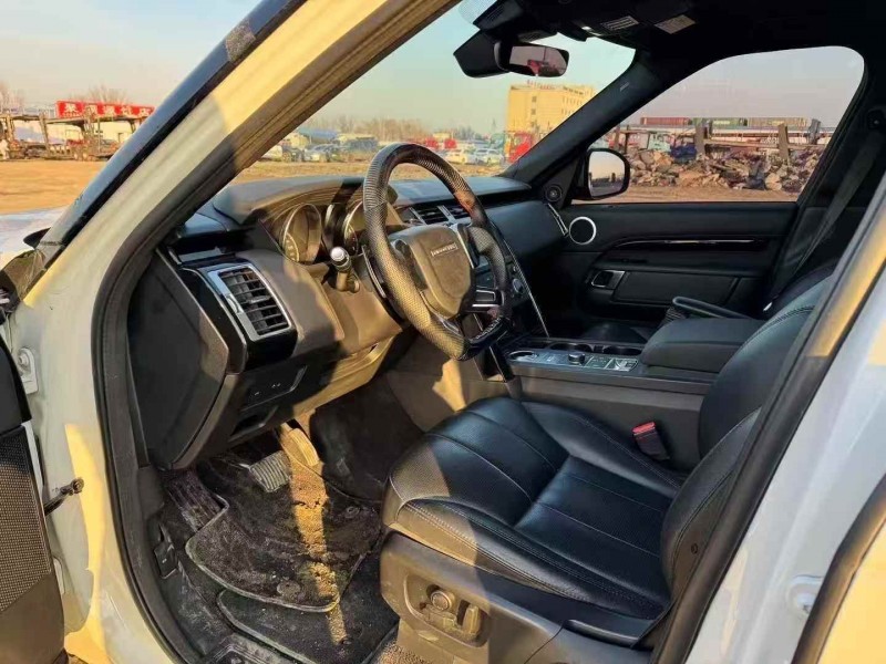 乌鲁木齐17年路虎发现6