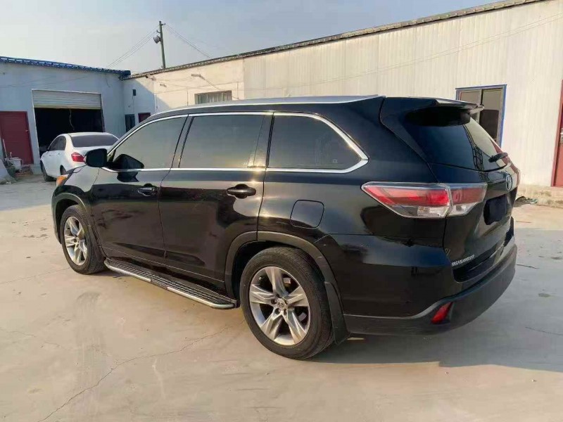 淄博16年丰田汉兰达7