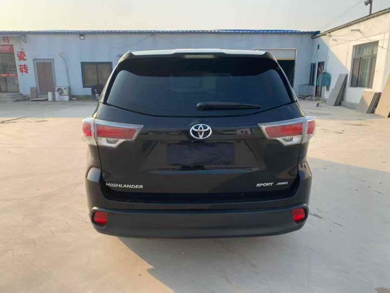 淄博16年丰田汉兰达8