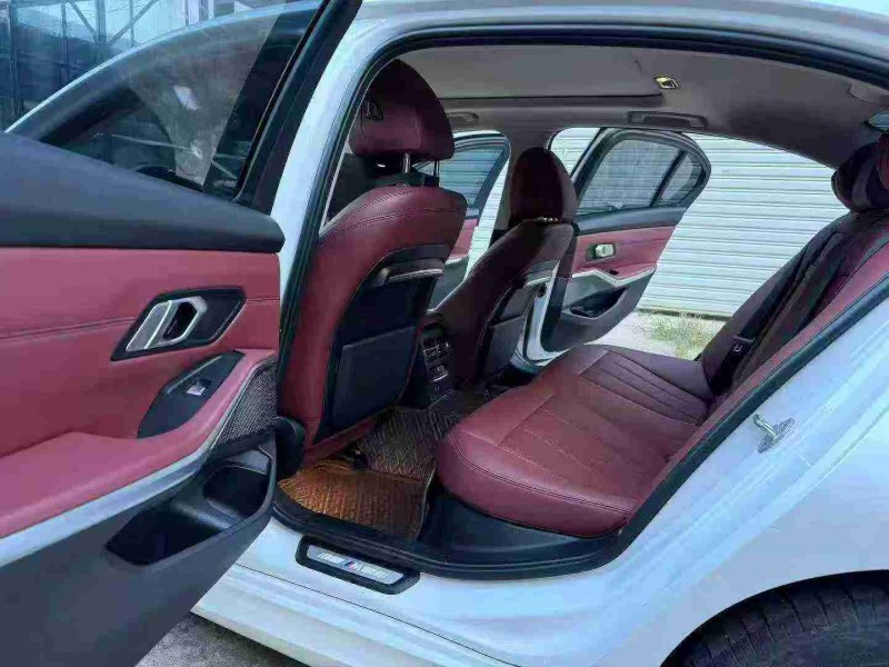 徐州22年宝马3系8