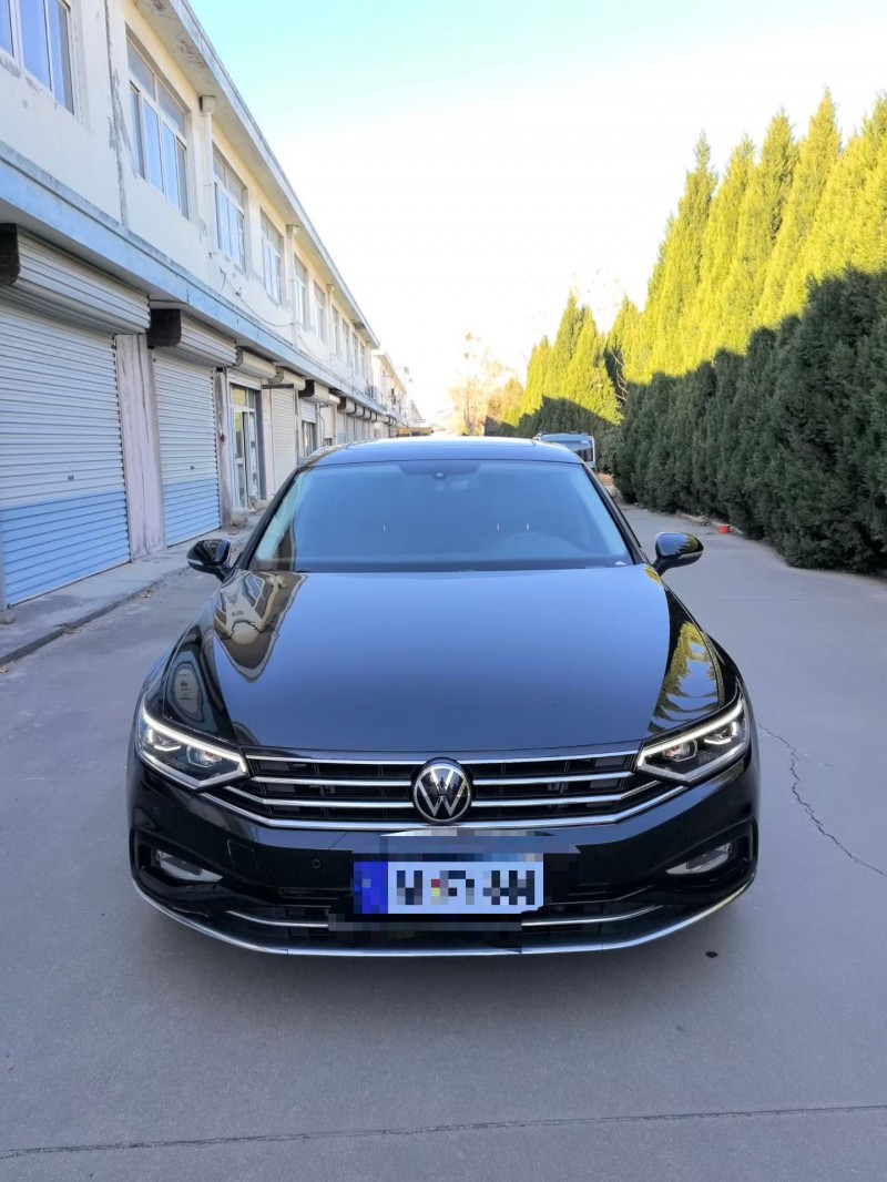 青岛22年大众迈腾1