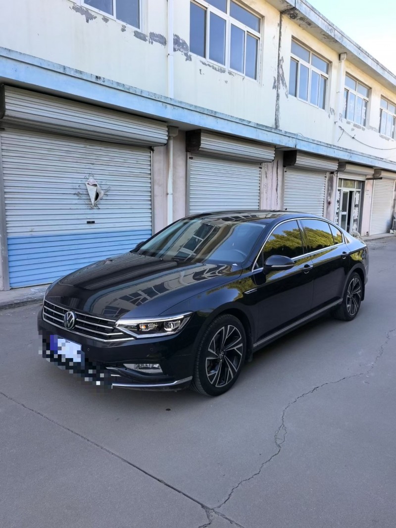 青岛22年大众迈腾3