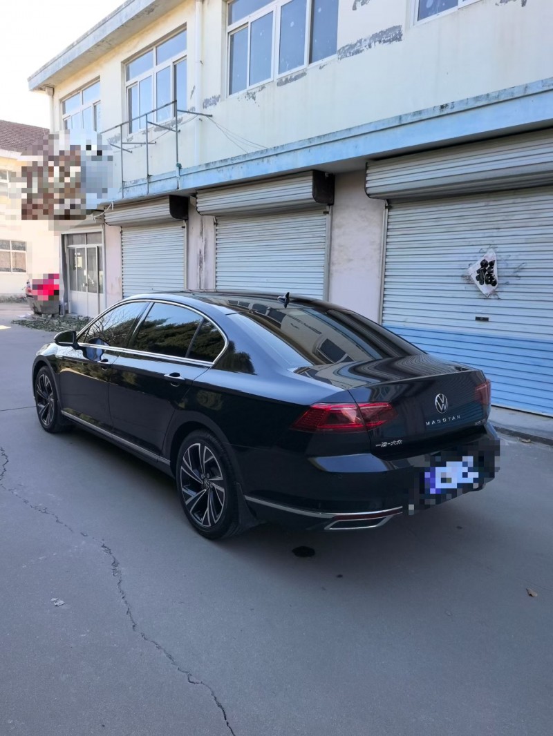 青岛22年大众迈腾8