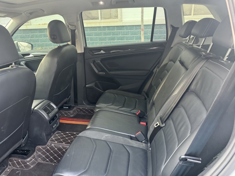 新乡18年大众途观6