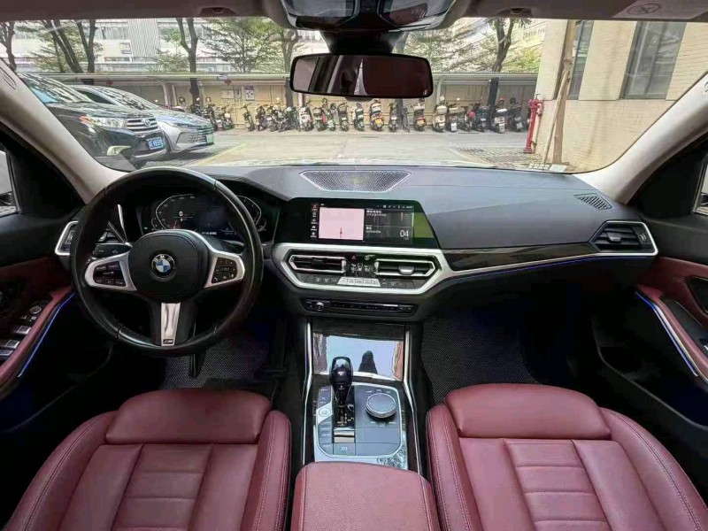 佛山21年宝马3系8