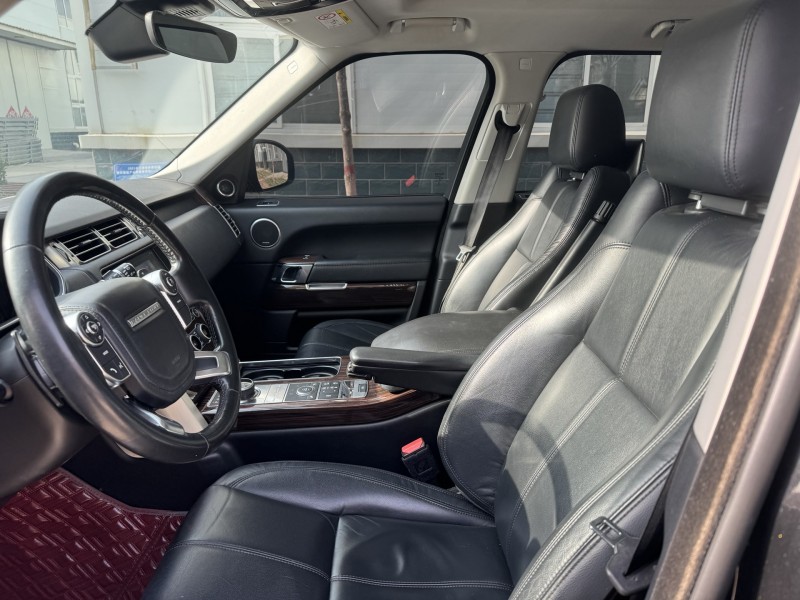 新乡18年路虎揽胜行政4