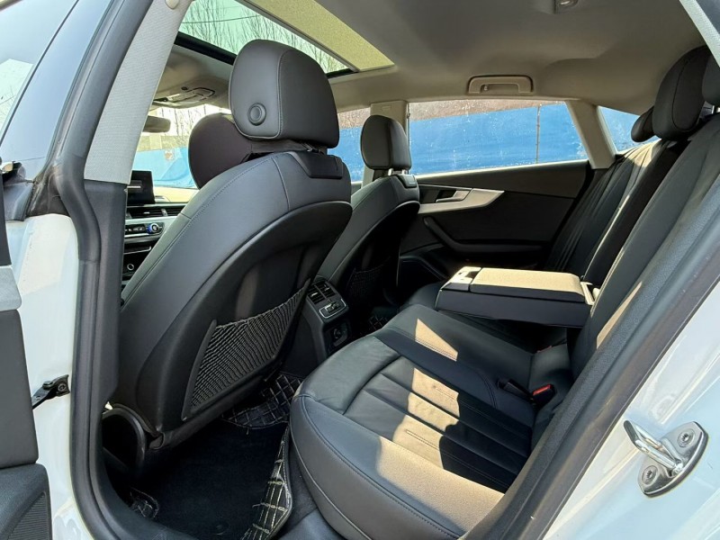 青岛21年奥迪A55