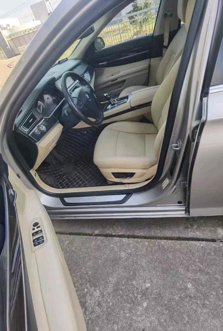 广州12年宝马7系4