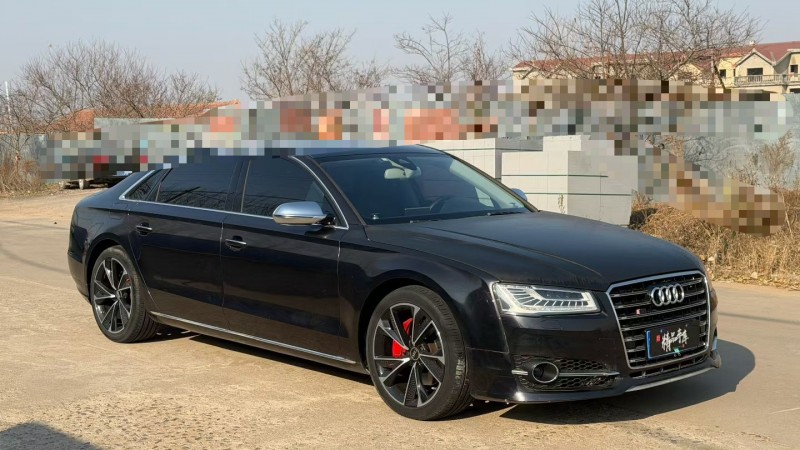 青岛15年奥迪A8L3