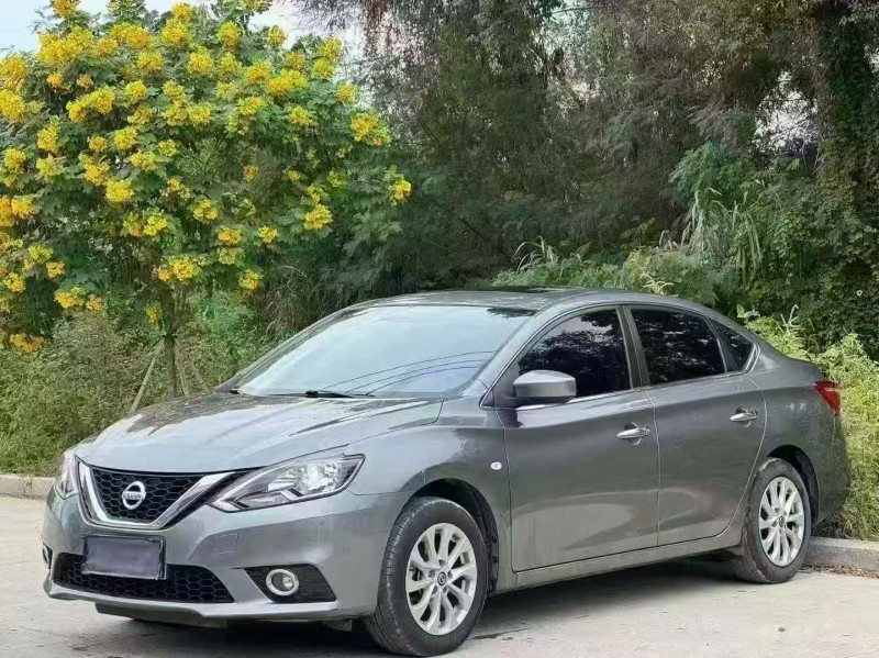 汕头21年日产轩逸3