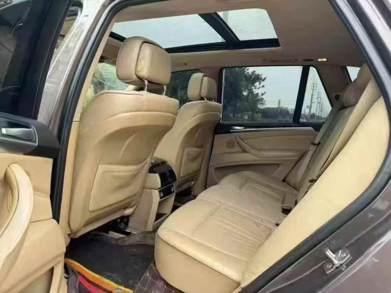 汕头12年宝马X56