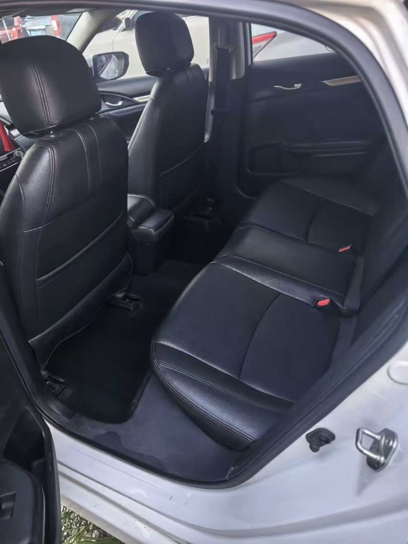 贵阳21年本田思域4