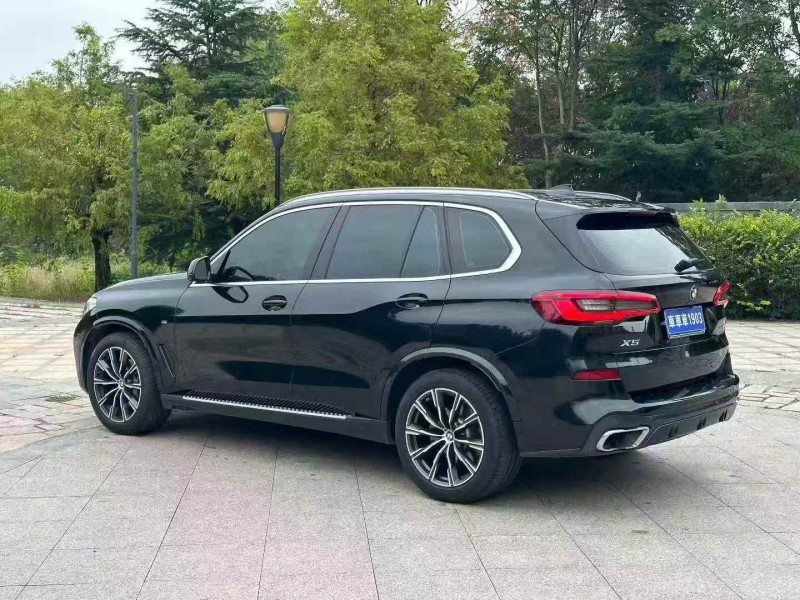 东营20年宝马X57