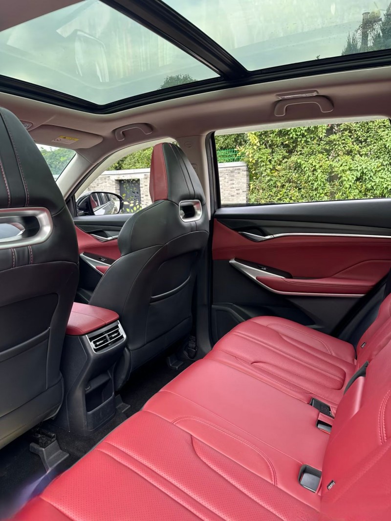 徐州19年长安汽车CS755