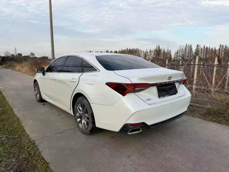 嘉兴20年丰田亚洲龙7