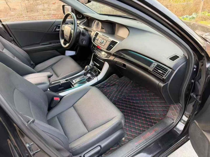 湖州18年本田雅阁5