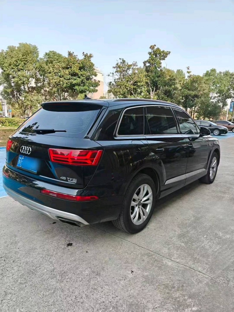 徐州16年奥迪Q77