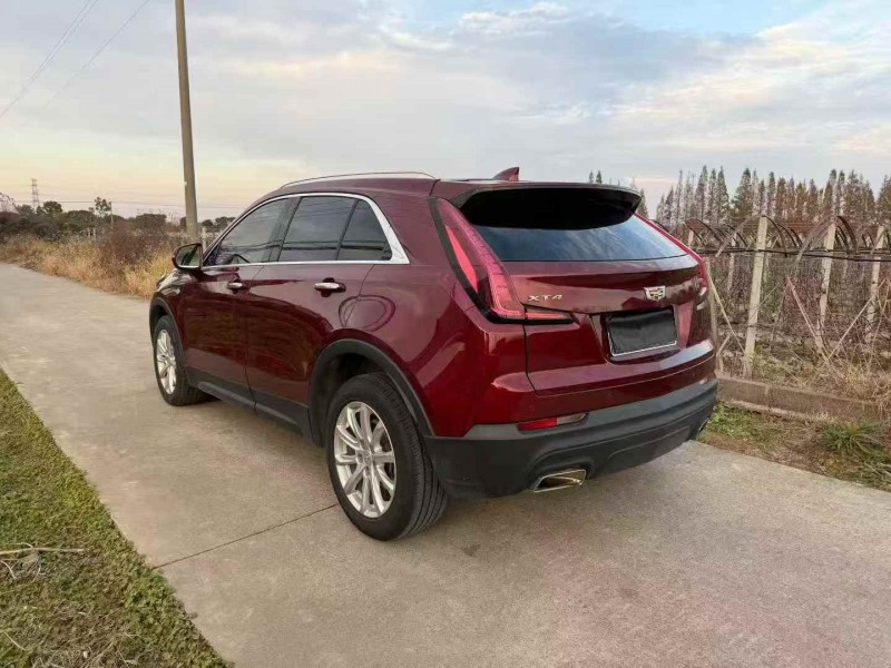 嘉兴19年凯迪拉克XT48