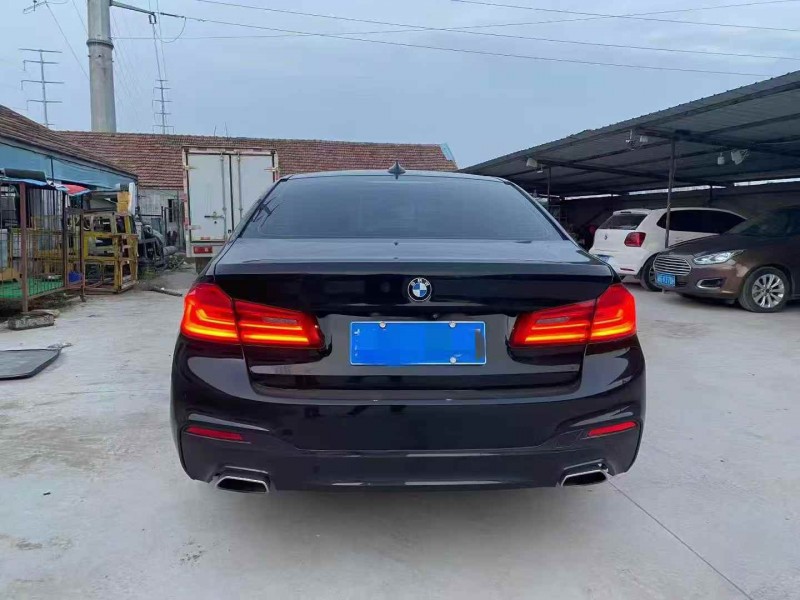 济宁18年宝马5系9