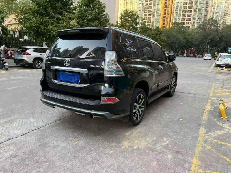 防城港12年雷克萨斯GX8