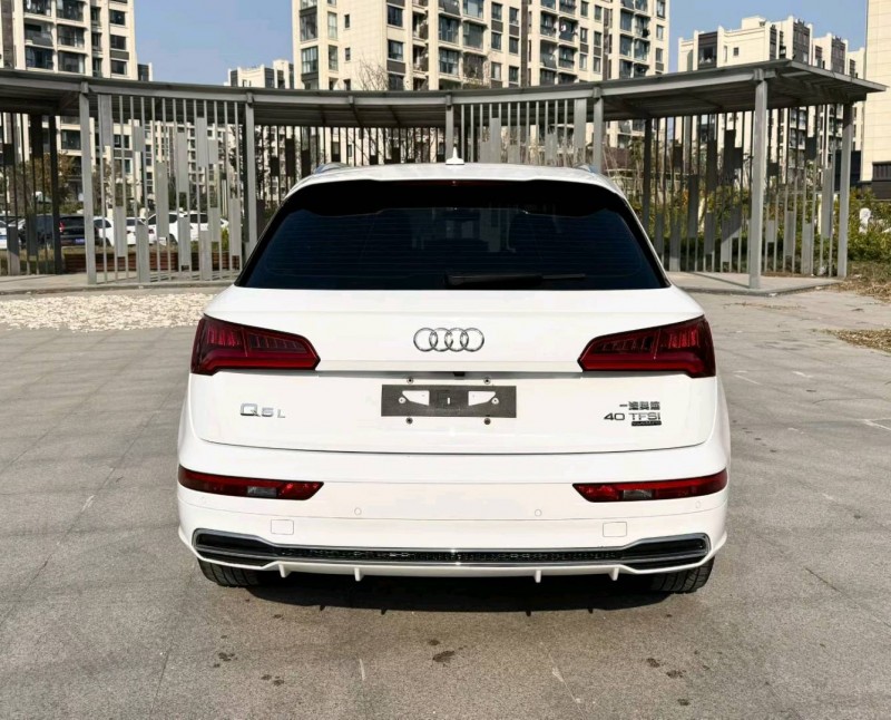 盐城21年奥迪Q59